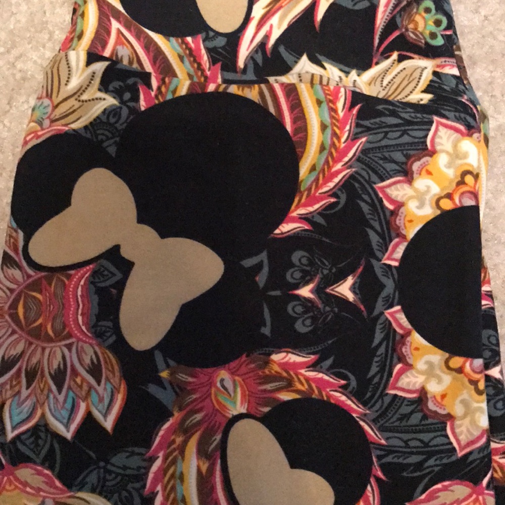 Lularoe Disney OS Leggings